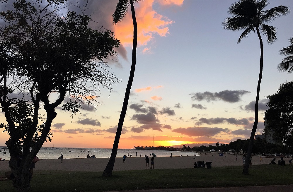 Ala Moana Beach Park - most popular local Oahu beach
