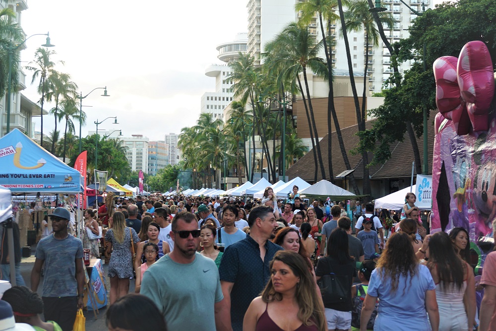Waikiki Festival Market The Waikiki Festival Market is a bustling street market located on Kalakaua Avenue in Waikiki, Honolulu, where you can find local vendors selling food, clothing, handmade arts and crafts, and more.