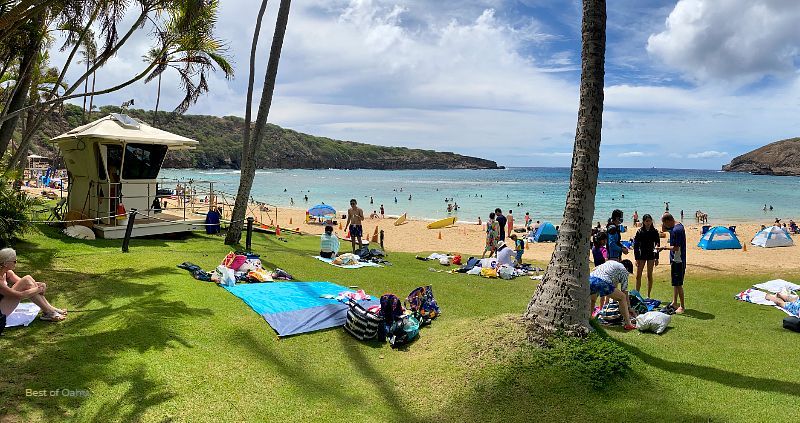 Hanauma Bay Beach Hanauma Bay Beach on Oahu is a beautiful and sheltered marine sanctuary, famous for its clear waters, coral reef, and excellent snorkeling opportunities.