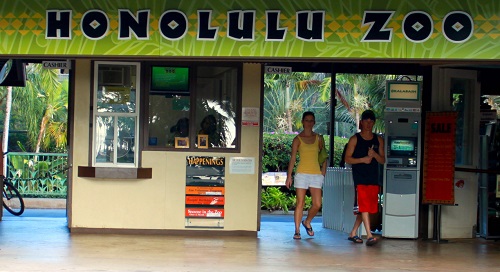 Old Honolulu Zoo Entrance