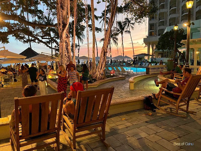 The Moana Surfrider hotel - Everything you want to know
