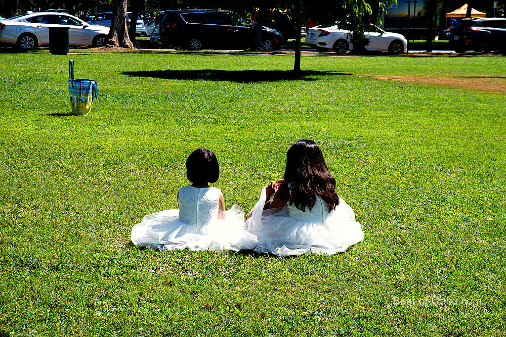 Oahu Wedding Pictures Oahu wedding pictures often capture the stunning natural beauty of the island, featuring romantic scenes with couples set against picturesque beaches, lush gardens, and dramatic sunsets.