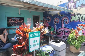 Ono Seafood is a renowned Hawaiian eatery celebrated for its fresh and flavorful poke bowls, offering a delightful and authentic taste of local seafood in Honolulu, Hawaii.