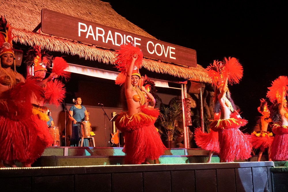 Paradise Cove Hula Performance