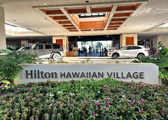 Hilton Hawaiian Village Entrance