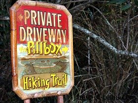 Lanikai Pillbox Trail Sign