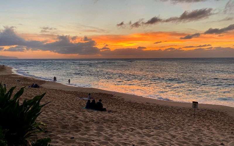 Park Yourself Paradise: Finding Oahu Parking Lots with Ocean Views